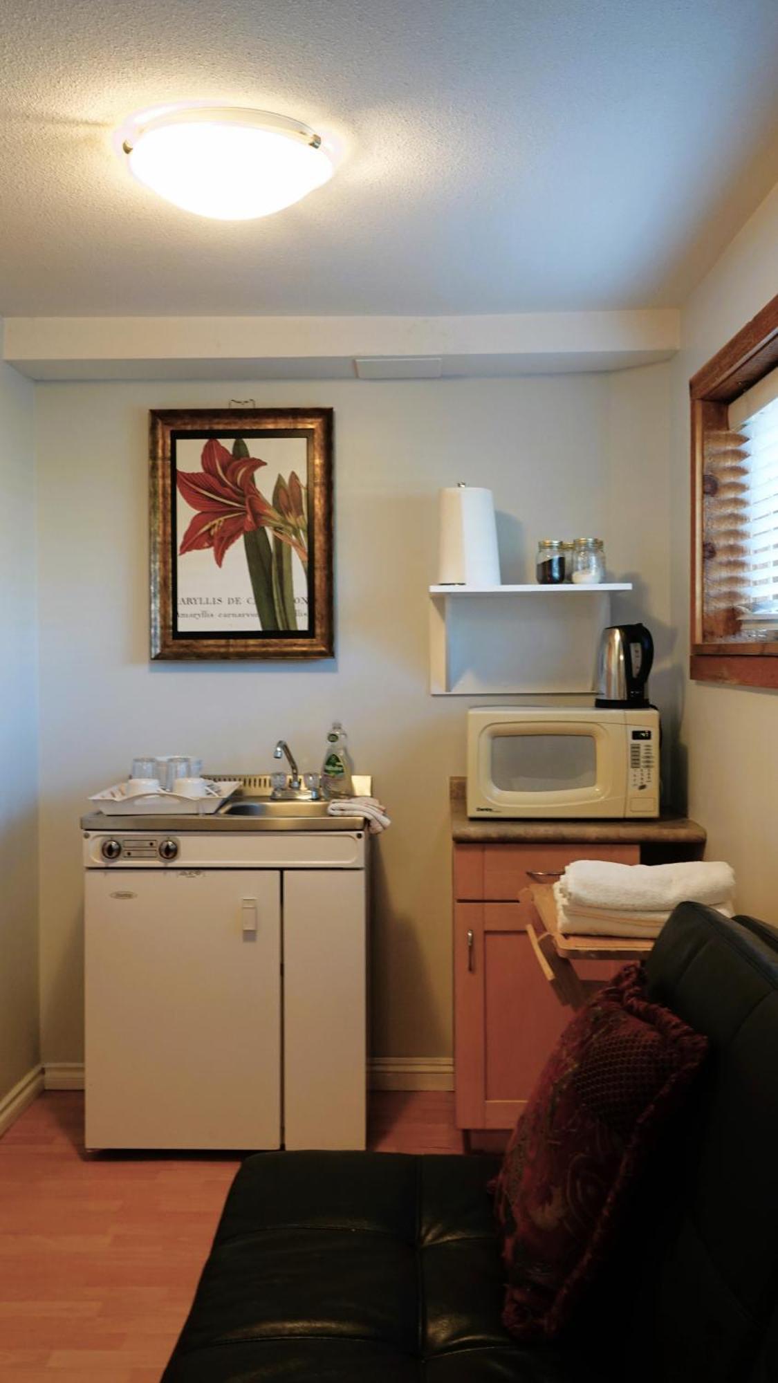 Caruso'S Accommodation แจสเปอร์ ภายนอก รูปภาพ
